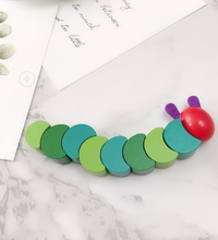 Wooden Worm Hunger